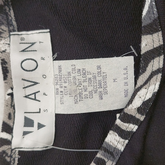 LAVON SPORT pull-over long sleeve top NWT - Picture 3 of 10